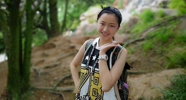 倍悦网 女孩高考719分，三门满分，清华连夜打电话邀请，却遭5个字拒绝！