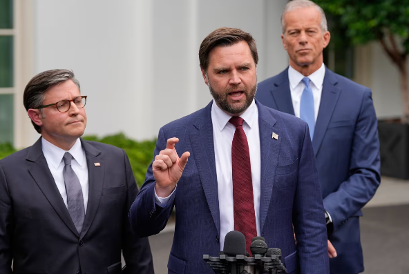 真牛所配资 算盘噼啪响，两党谈不拢，美政府进入关门倒计时