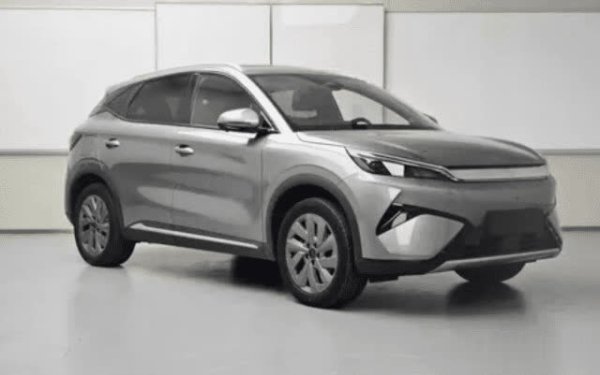 世纪汇通 新款比亚迪元PLUS实车图曝光，动力大幅提升